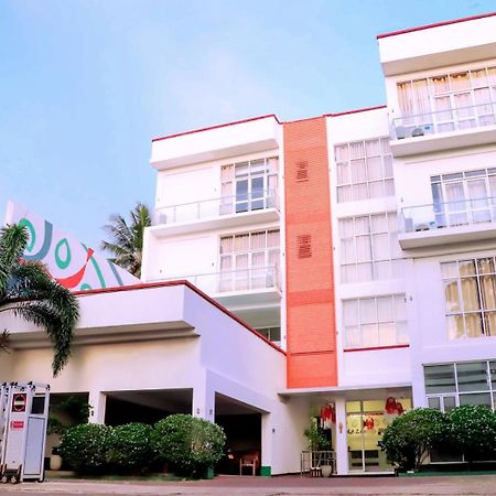 Kanola Luxury Hotel อนุราธปุระ ภายนอก รูปภาพ