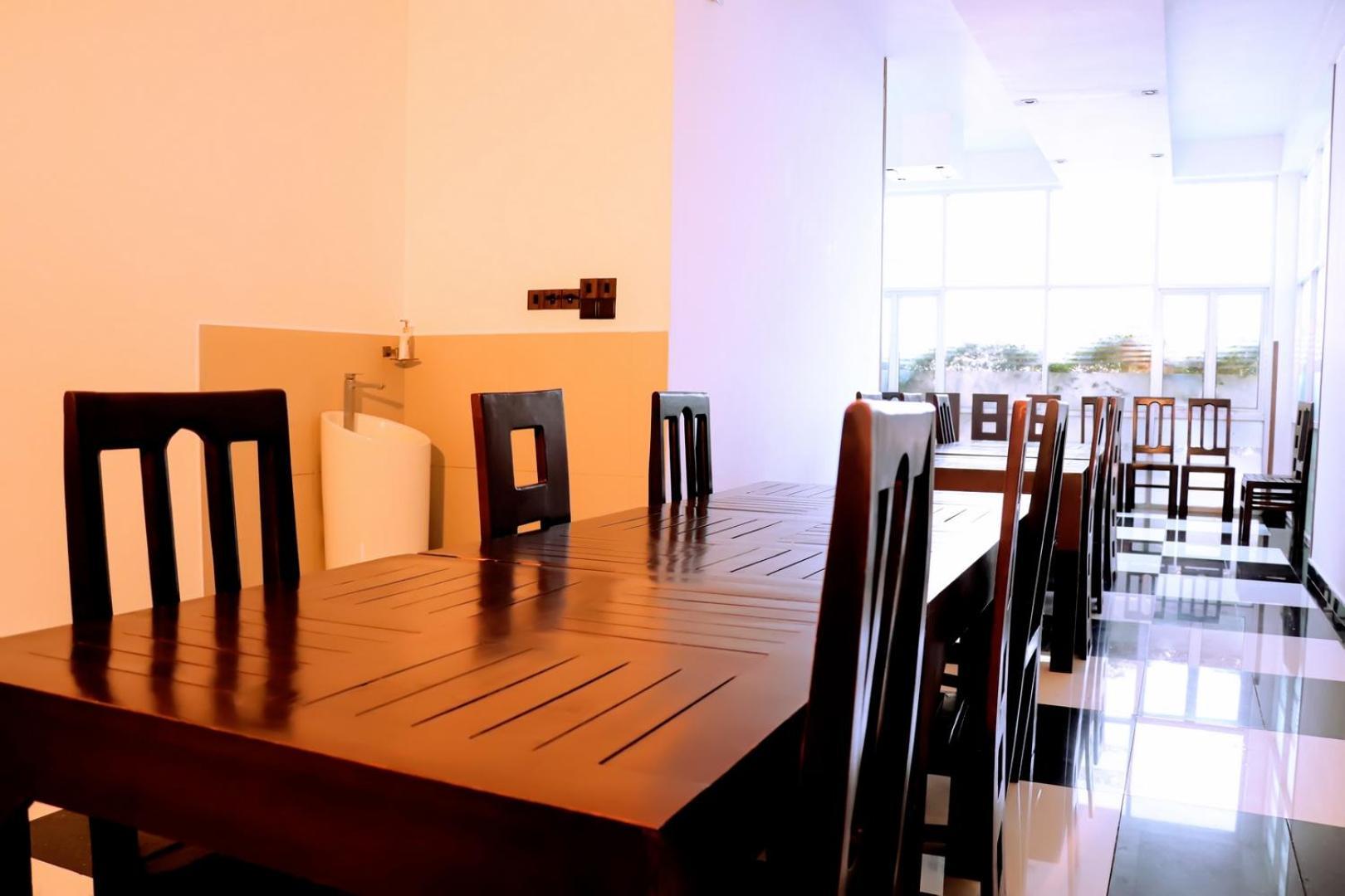 Kanola Luxury Hotel อนุราธปุระ ภายนอก รูปภาพ