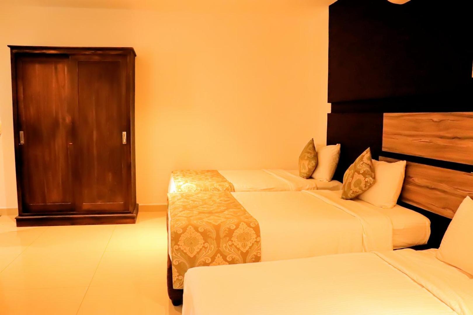 Kanola Luxury Hotel อนุราธปุระ ภายนอก รูปภาพ