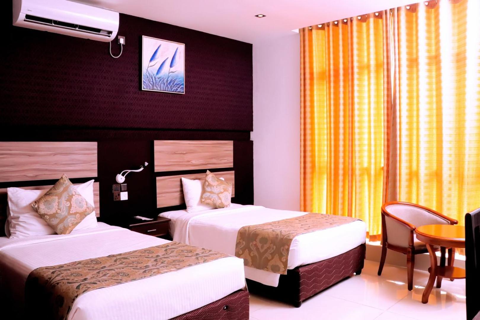 Kanola Luxury Hotel อนุราธปุระ ภายนอก รูปภาพ